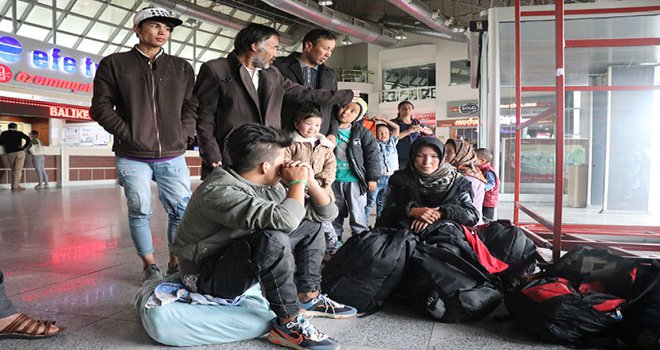 İstanbul’a götürülme vaadiyle 40 mülteci Bolu’da bırakıldı