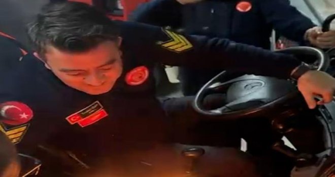 İtfaiye şoförüne yürek hoplatan sürpriz: ‘Anam anam benim ev’