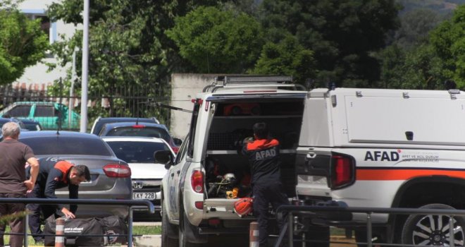 İzzet Baysal Fizik Tedavi ve Rehabilitasyon Eğitim ve Araştırma Hastanesi'nde kimyasal madde paniği: 9 kişi etkilendi