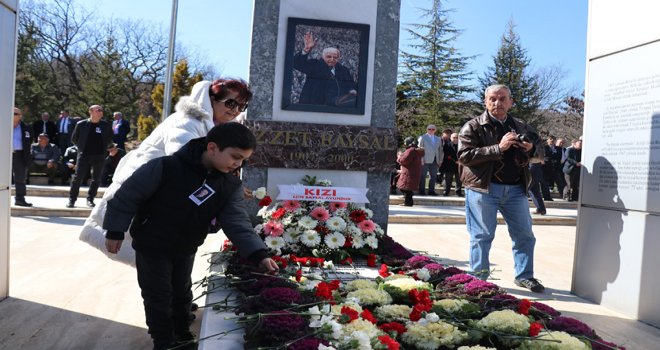 İzzet Baysal ölümünün 19’uncu yılında anıldı