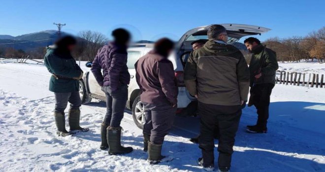 Kaçak avlanan 4 kişiye 8 bin lira ceza