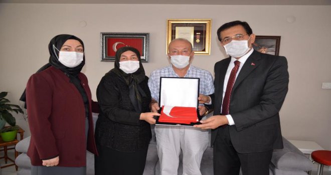 Kahraman Şehitlerimizin Aileleri Ve Gazilerimiz Ziyaret Edildi......