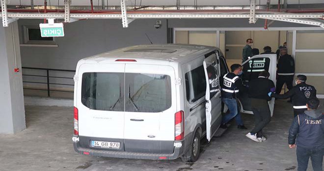 Karantinada hakaret içerikli yayın yapan 3 öğrenci adliyeye sevk edildi