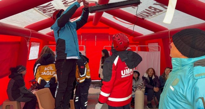 Kartalkaya'da sahra hastanesi kuruldu