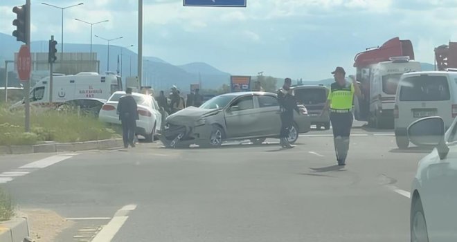 Bolu’da zincirleme kaza: 8 yaralı ; Kazada Gerede Cumhuriyet Başsavcısı Aybüke Rana Er de yaralandı