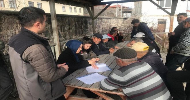 Kıbrıscık'ta 600 bin lira hibe destekli traktör kredisi için kura çekildi