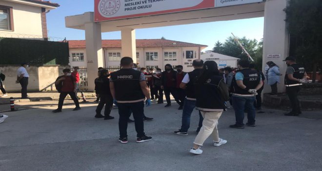 KOM ekipleri okul önlerinde önlemleri arttırdı