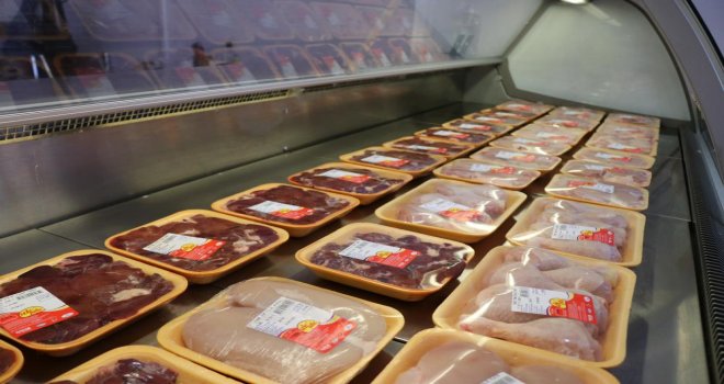 Mangal yasakları tavuk fiyatlarını düşürdü....