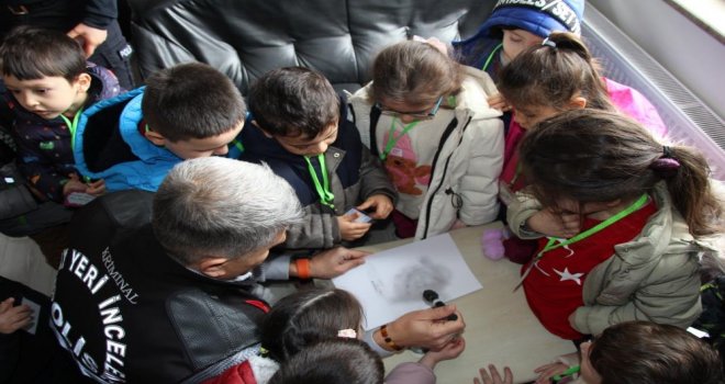 Minik öğrencilerden Emniyet Müdürlüğüne ziyaret....