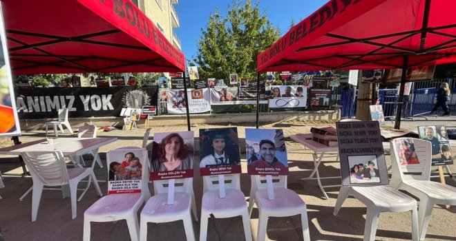 'Misafirleri uyandırmayın' yazışmaları mahkemede: Ön Büro Müdürü Tabur tanık kürsüsünde