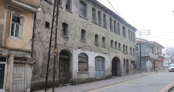 Nazım Hikmet’in de kaldığı hanın restorasyonu için ilk adım atıldı