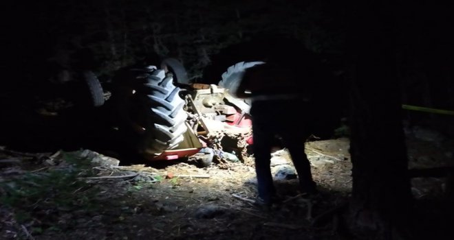 Odun toplamak için gittiği ormanda traktörün altında kaldı