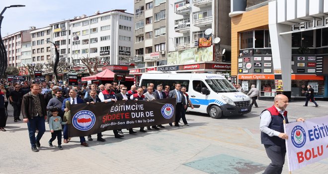 “Öğretmene yapılan saldırı, bu milletin vicdanına yapılmıştır”