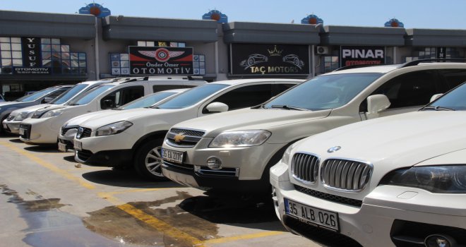 Otomobil satışları Ocak-Mart döneminde yüzde 25,3 azaldı