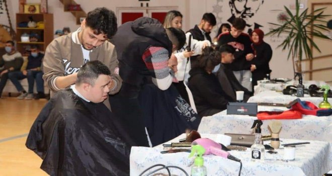 Özel öğrencilere özel saç bakım hizmeti