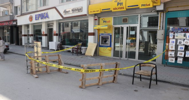 PTT’nin güvenlik görevlisi çaldığı paralarla yakalandı