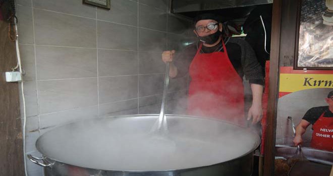 Sağlık sorunlarına rağmen kulvar değiştirse de yiyecek sektörünü bırakmadı