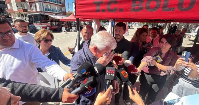 Sanıkların rahat tavırları ve ifadeleri, mağdur ailelerini sinir krizine soktu