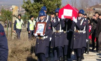 56 yıl sonra gözyaşlarıyla memleketi Bolu’da toprağa verildi...