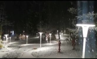 Abant Gölü Milli Parkı’na mevsimin ilk karı yağdı.....