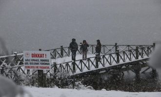 Abant Gölü Milli Parkı'nda kış güzelliği……