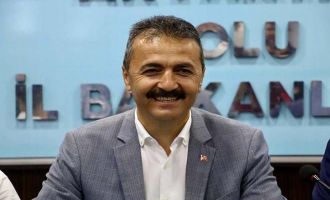 AK Parti bu bayram da 300 çocuğu güldürdü