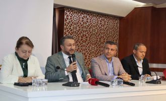 AK Parti Grup Başkanvekili Uğur Akbay; ‘ Başkan Özcan artık önergelerimize net cevaplar vermeli’