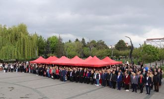 Anıtpark’ta ki törene yoğun bir katılım oldu........