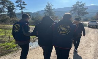 Aranan şahıslara jandarmadan operasyon......