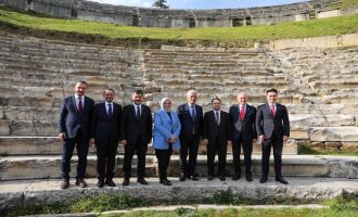 Bakan Gürlek’ten Konuralp’e övgü dolu sözler: ‘Her vatandaşımız Konuralp’i görmeli’