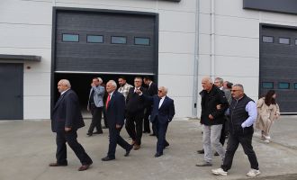 Başkan Gayret doğum gününde  Bolu esnafına beklediği müjdeyi verdi