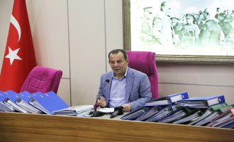 Başkan Özcan; ‘İş bulmaya aracılık etmek suçsa, biz bu suçu işlemeye devam edeceğiz’ 