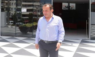 Başkan Özcan; 'Sayın Genel başkanımızın öz evladını partiden gerçekten ihraç etmek istediğini sanmıyorum'