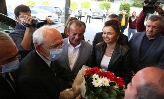 Başkan Özcan; ‘Türkiye bir yönetim değişikliğine hazırlanıyor. Artık bu net olarak görülüyor’