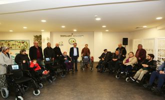 Başkan Tanju Özcan’dan ‘sosyal belediyecilik’ dersi