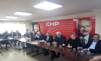 Başkan Türkoğlu milletvekili aday adayları ile bir araya geldi