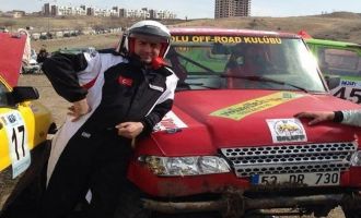 Başkanın kafasına çeki demiri isabet etti, ağır yaralandı