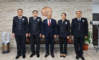 Başkomiserlikten emniyet amirliğine yükseldiler……