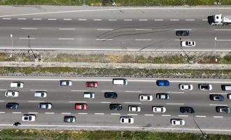 Bayram trafiği sürüyor: Bolu’da kilometrelerce kuyruk.....