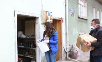 Bolu Belediyesi’nden 4 bin koli gıda yardımı