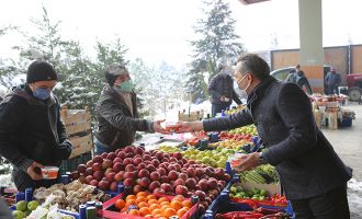 Bolu Belediyesi’nden vatandaşlara kandil lokması….