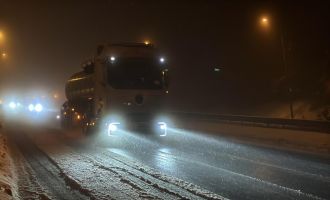 Bolu Dağı geçişinde kar yağışı başladı……..