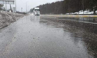 Bolu Dağı'nda kar yağışı etkili oluyor...........