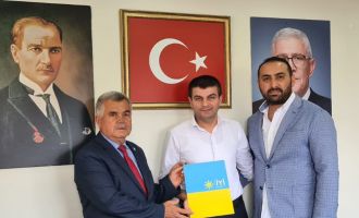 Bolu İYİ Parti Merkez İlçe Başkanı Hüseyin Cahit Özkalem oldu.