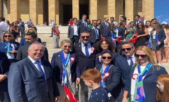 Bolu Rotary Kulübü yeni döneme Atamızın huzurunda ‘merhaba’ dedi