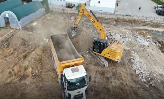 Bolu'da 200 kişilik spor salonu için ilk kazma vuruldu