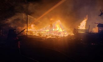 Bolu’da, 4 ev ve 2 samanlık yangında küle döndü