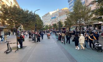 Bolu’da 4.5 büyüklüğündeki deprem sonrası vatandaşlar panik yaşadı 