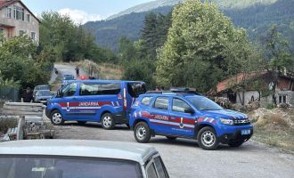 Bolu'da baba ve oğlunun katil zanlısı 14 gündür her yerde aranıyor