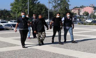 Bolu’da çaldıkları otomobille Ankara’da yakalandılar